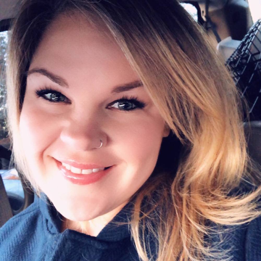 Meet your Posher, Amanda